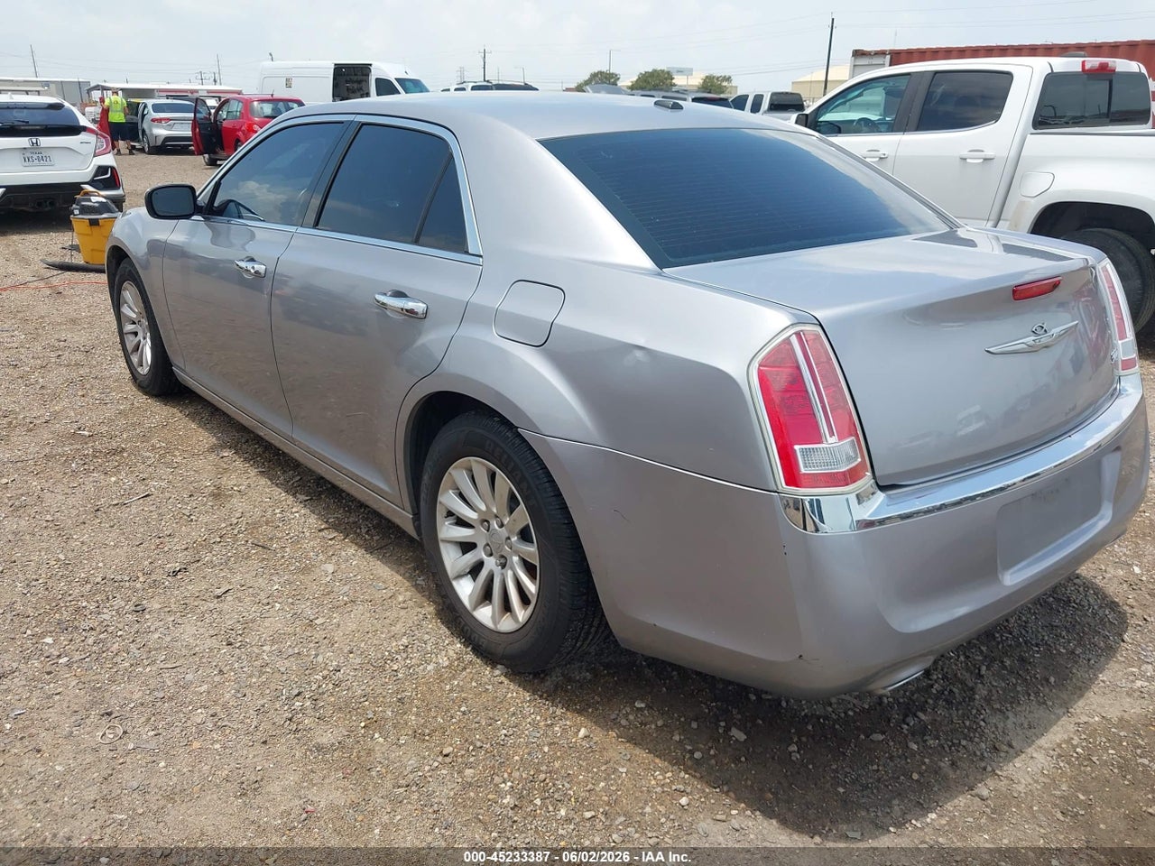 2013 CHRYSLER 300 MOTOWN · 3/11