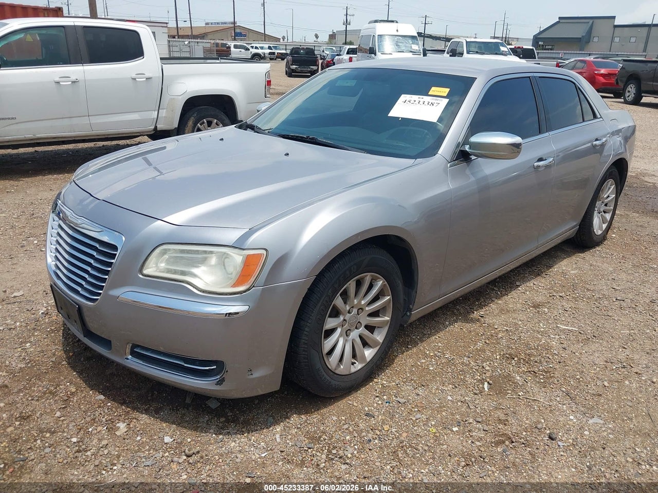 2013 CHRYSLER 300 MOTOWN · 2/11