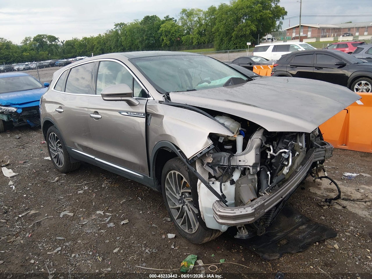 2LMPJ6K94LB****** · 2020 LINCOLN NAUTILUS RESERVE