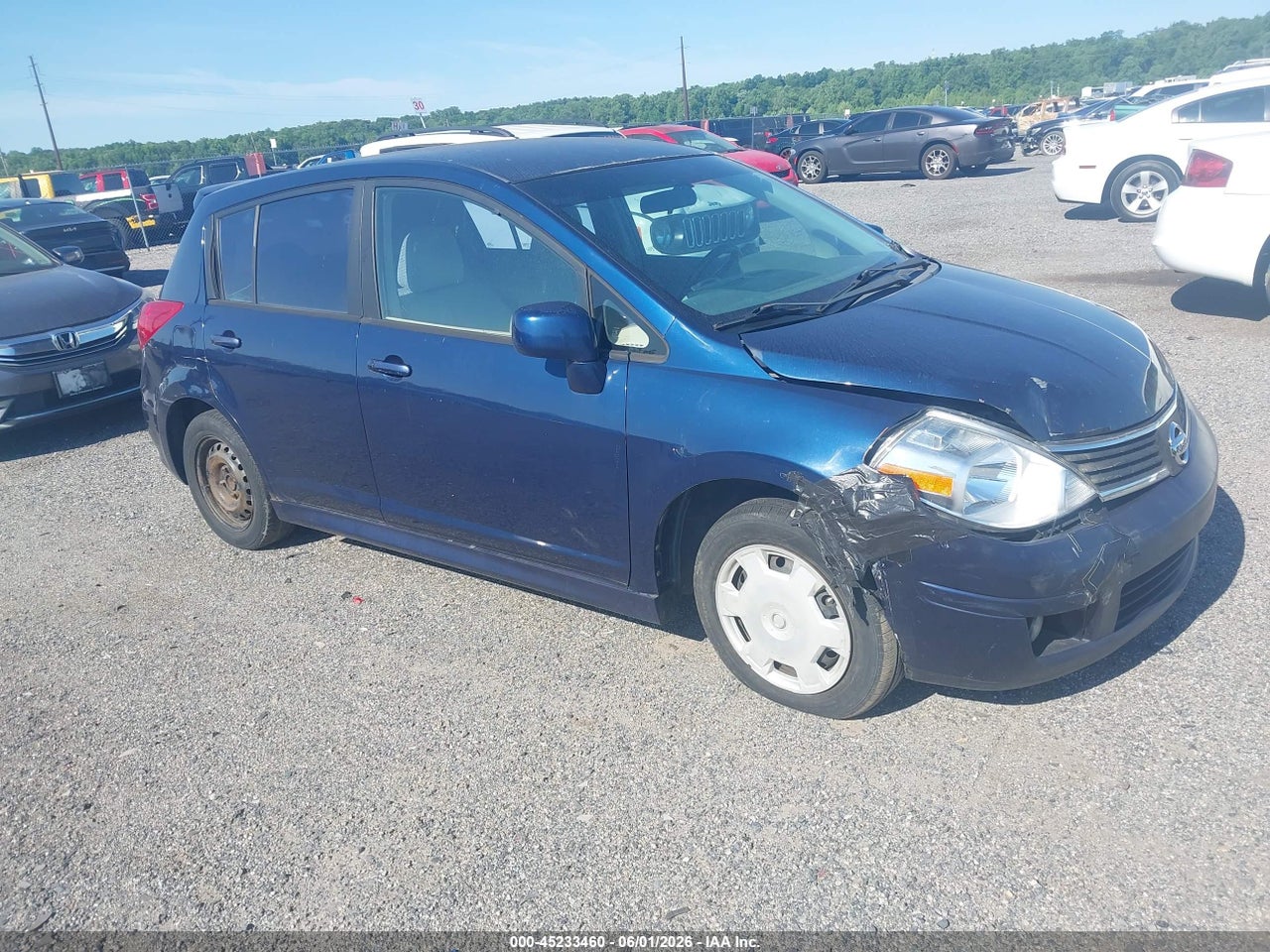 3N1BC13E27L****** · 2007 NISSAN VERSA 1.8SL