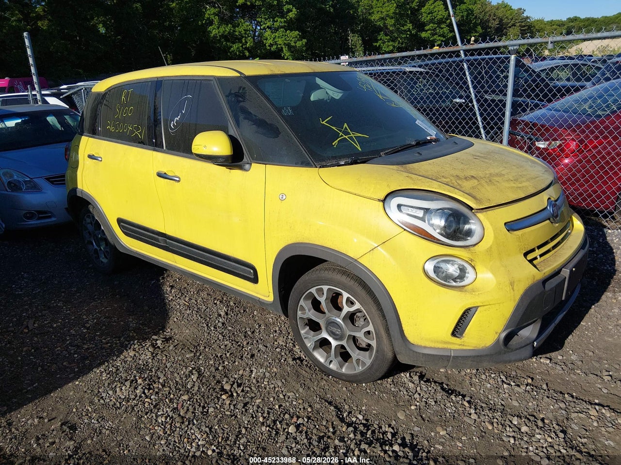 ZFBCFADH5EZ****** · 2014 FIAT 500L TREKKING