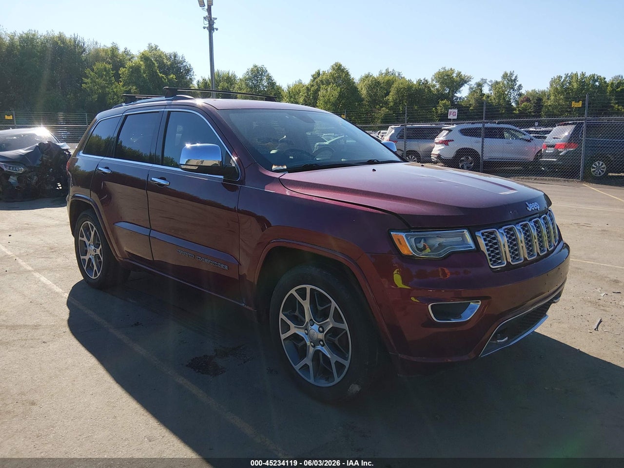 1C4RJFCG8KC****** · 2019 JEEP GRAND CHEROKEE OVERLAND 4X4