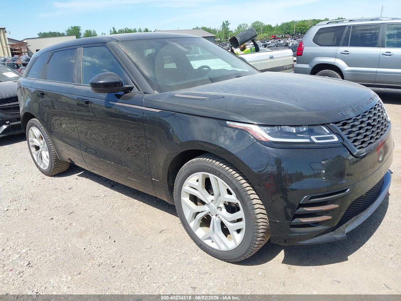SALYK2EX5LA****** · 2020 LAND ROVER RANGE ROVER VELAR P250 R-DYNAMIC S