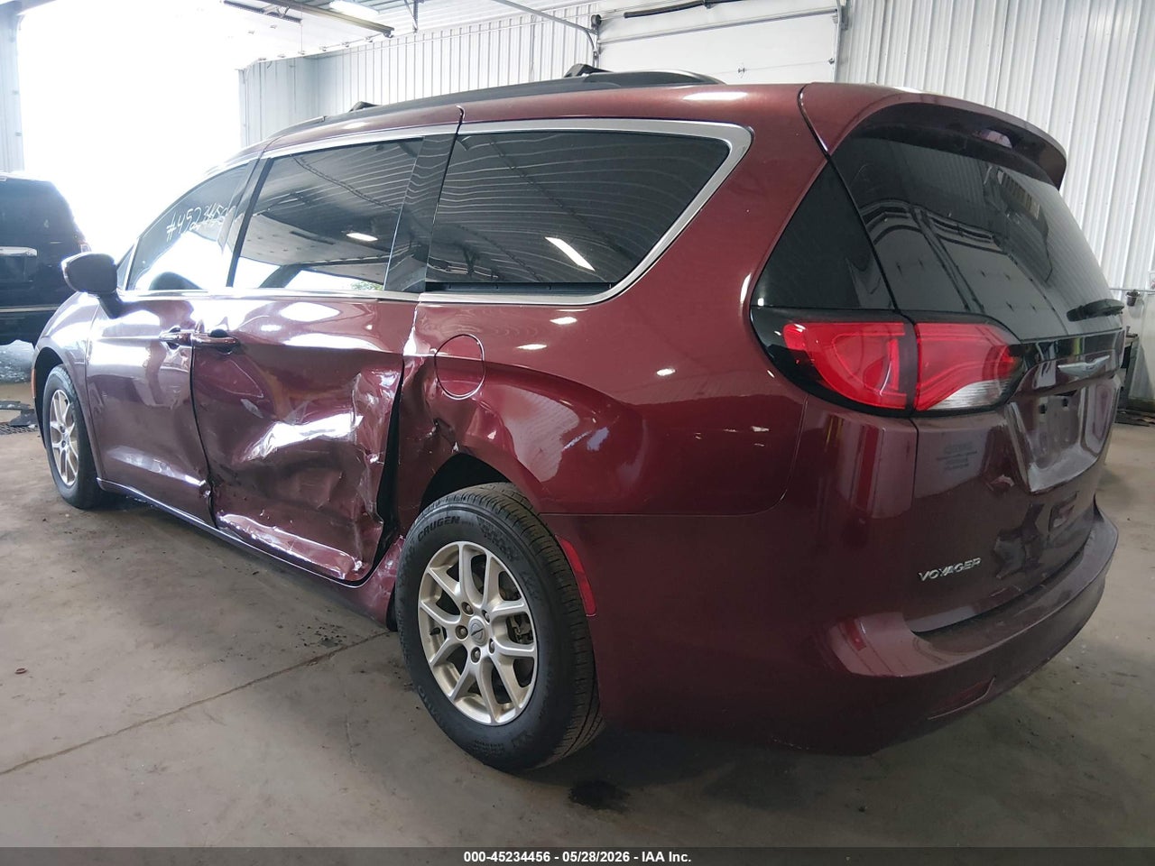 2021 CHRYSLER VOYAGER LXI · 3/11