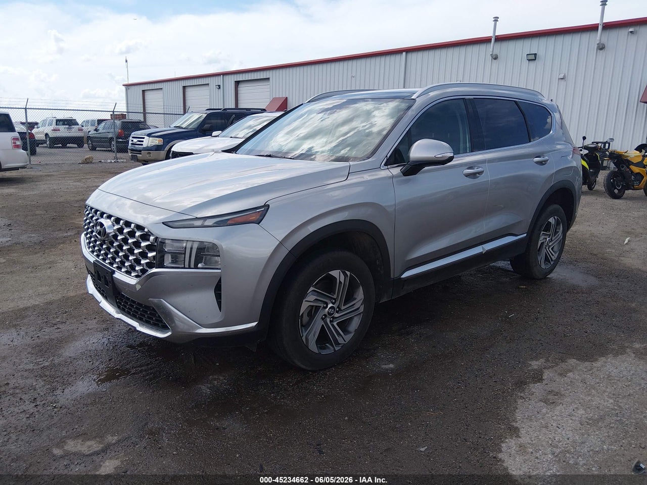 2023 HYUNDAI SANTA FE SEL · 2/11