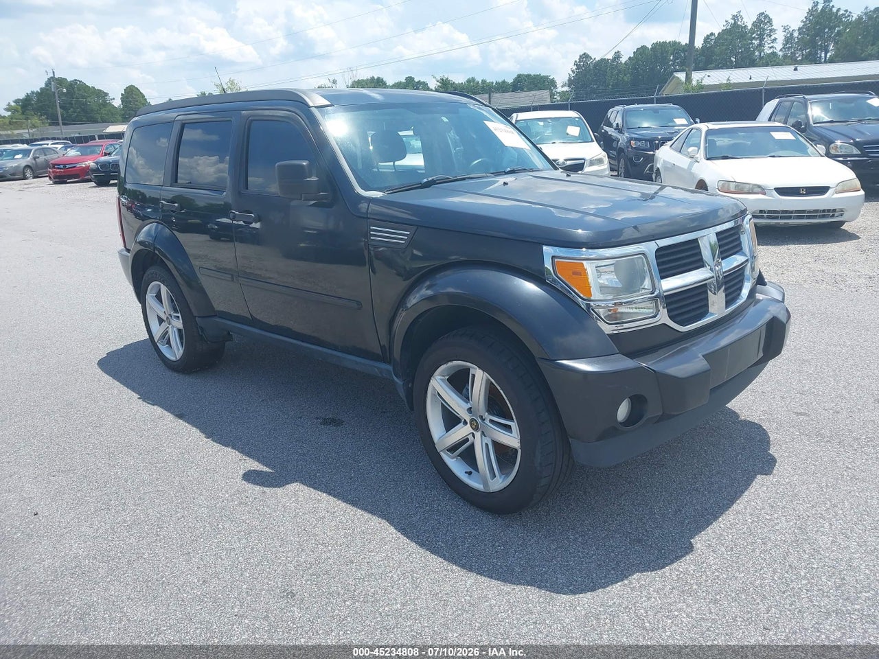1D4PT2GKXBW****** · 2011 DODGE NITRO SE