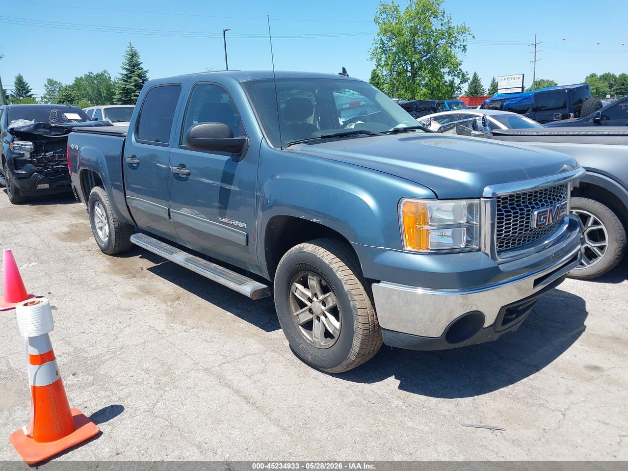 3GTRKVE34AG****** · 2010 GMC SIERRA 1500 SLE