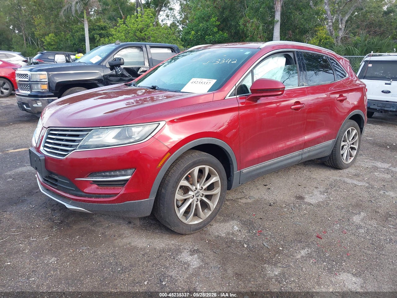 2017 LINCOLN MKC SELECT · 2/11