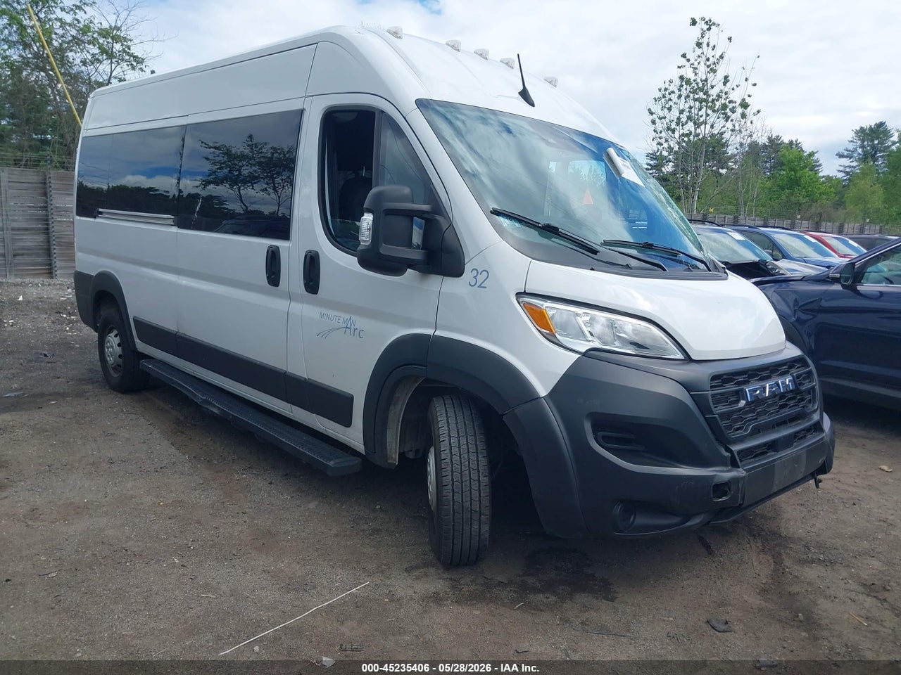3C6LRVPG3PE****** · 2023 RAM PROMASTER 2500 WINDOW VAN HIGH ROOF 159 WB