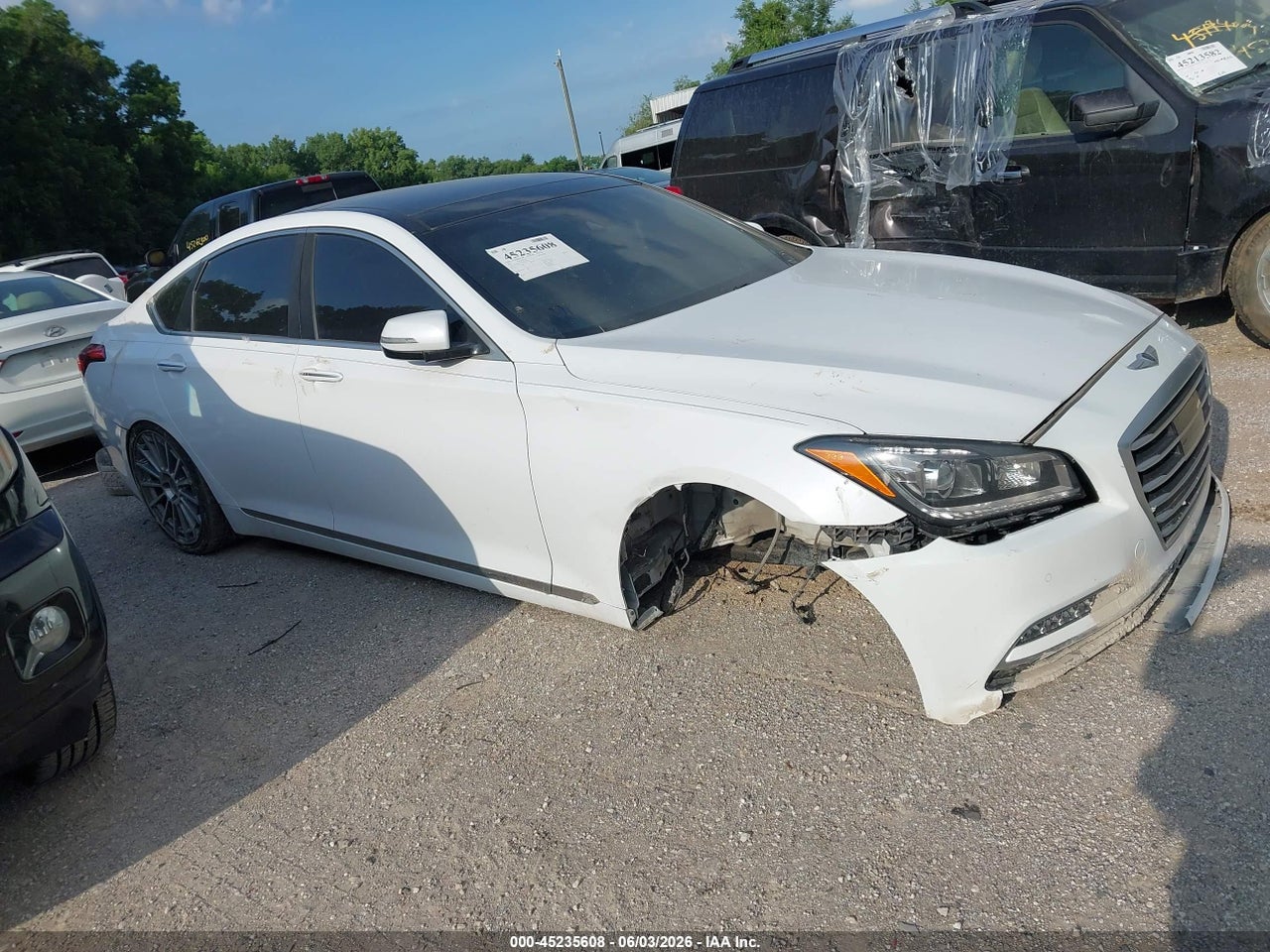 KMHGN4JFXFU****** · 2015 HYUNDAI GENESIS 5.0