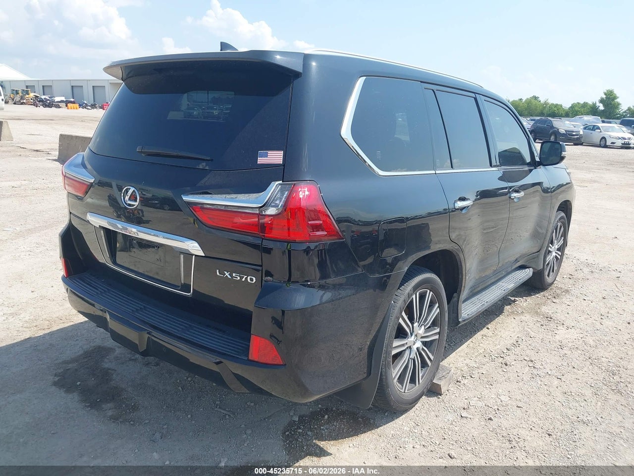 2021 LEXUS LX 570 THREE-ROW · 4/11