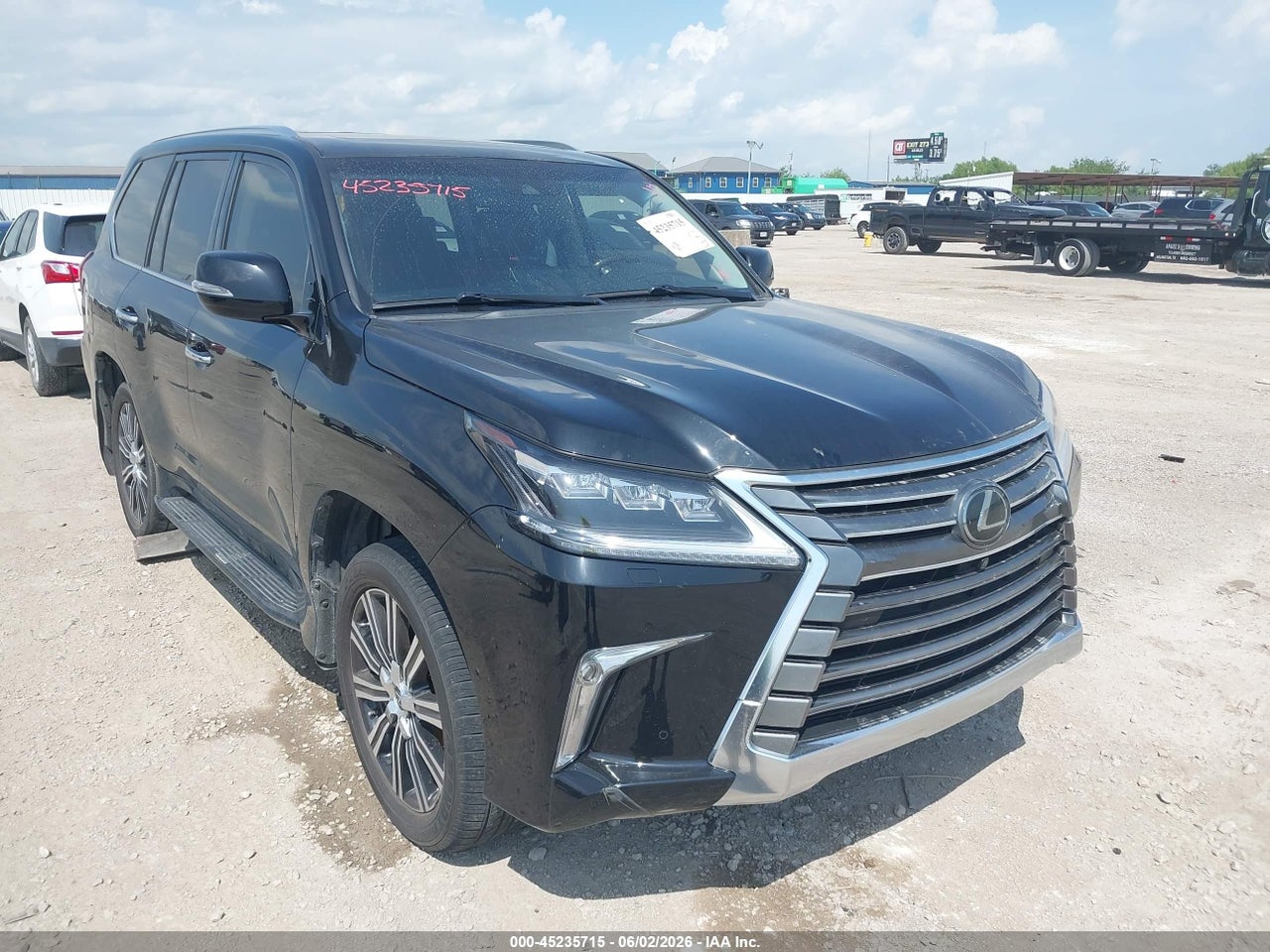 JTJDY7AX0M4****** · 2021 LEXUS LX 570 THREE-ROW