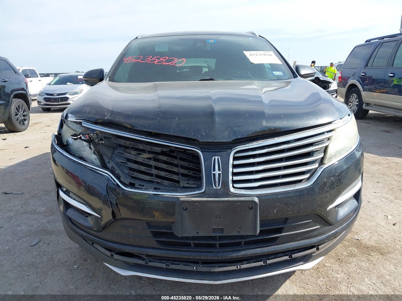 2015 LINCOLN MKC · 6/11