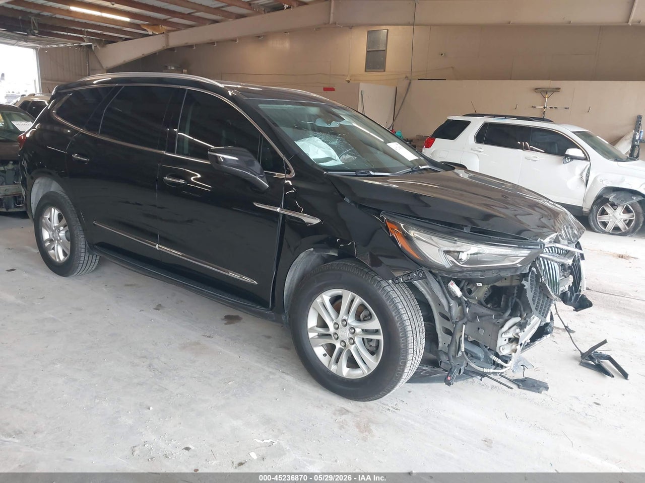 5GAERBKW2JJ****** · 2018 BUICK ENCLAVE ESSENCE