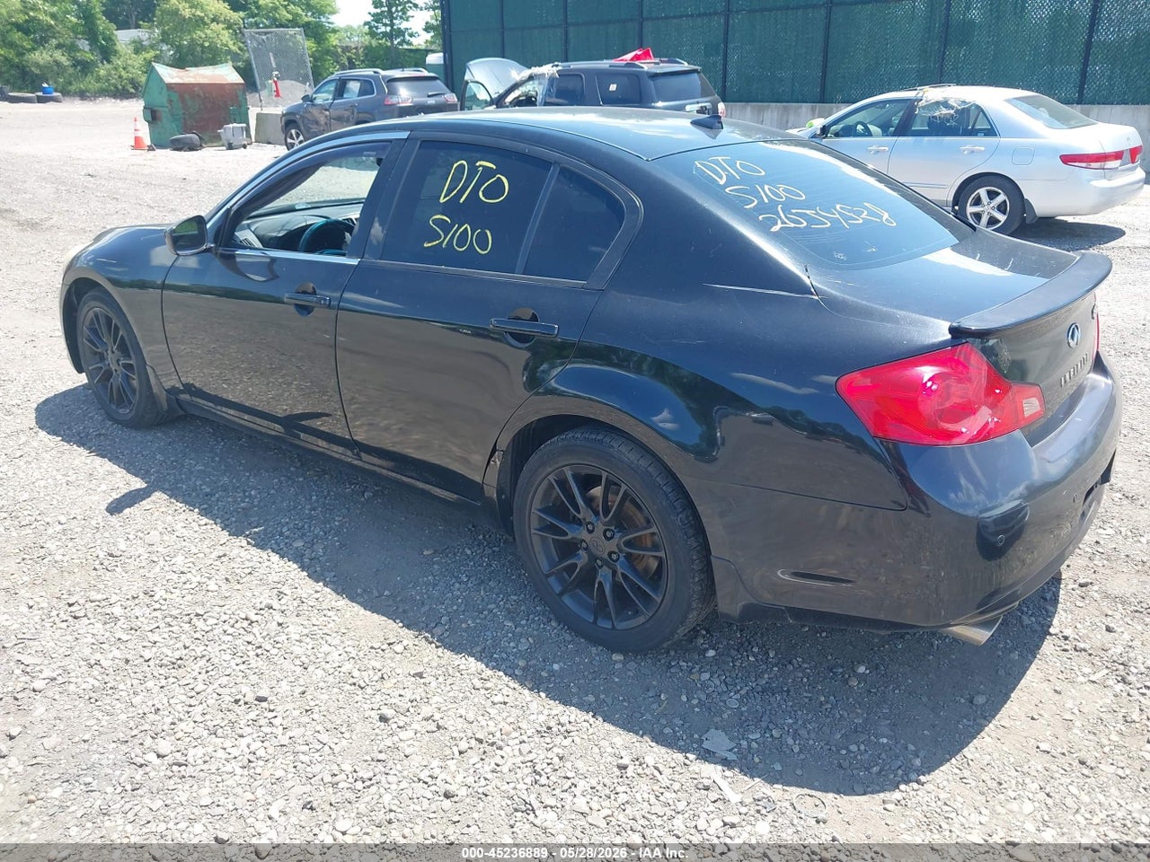 2010 INFINITI G37X · 3/11