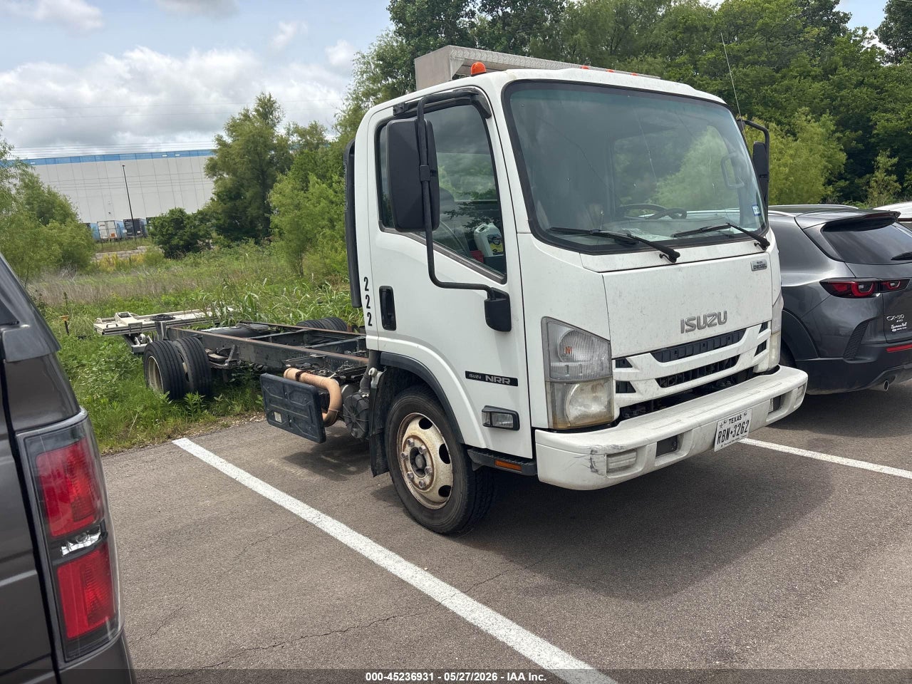 JALE5W164G7****** · 2016 ISUZU DSL REG AT