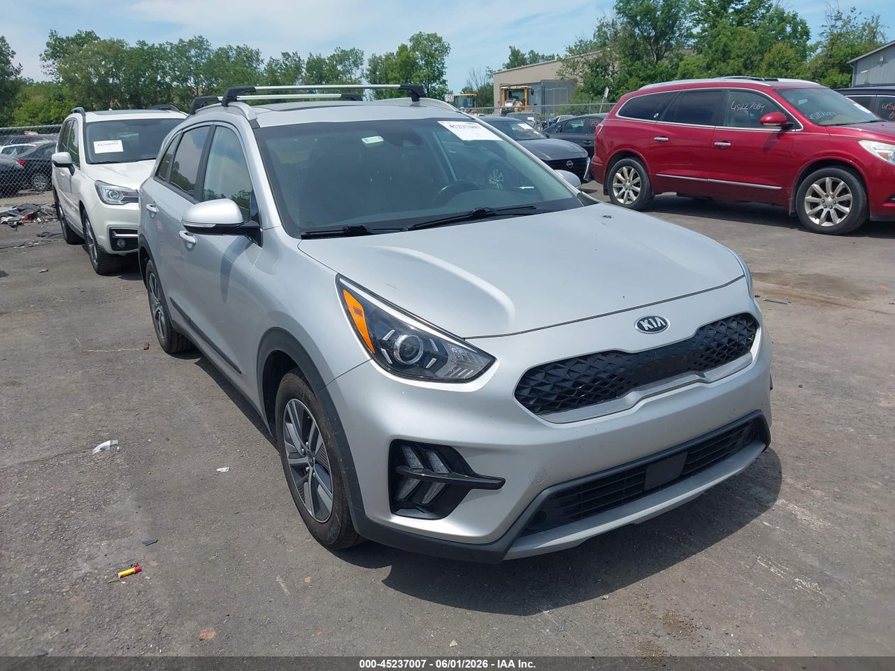 KNDCE3LC9M5****** · 2021 KIA NIRO EX PREMIUM