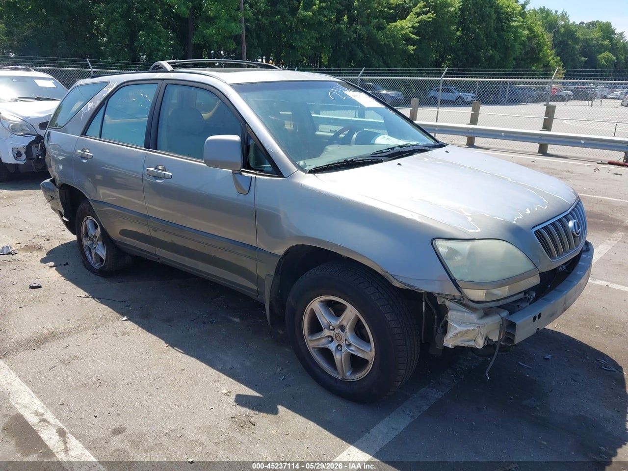 JTJGF10U710****** · 2001 LEXUS RX 300