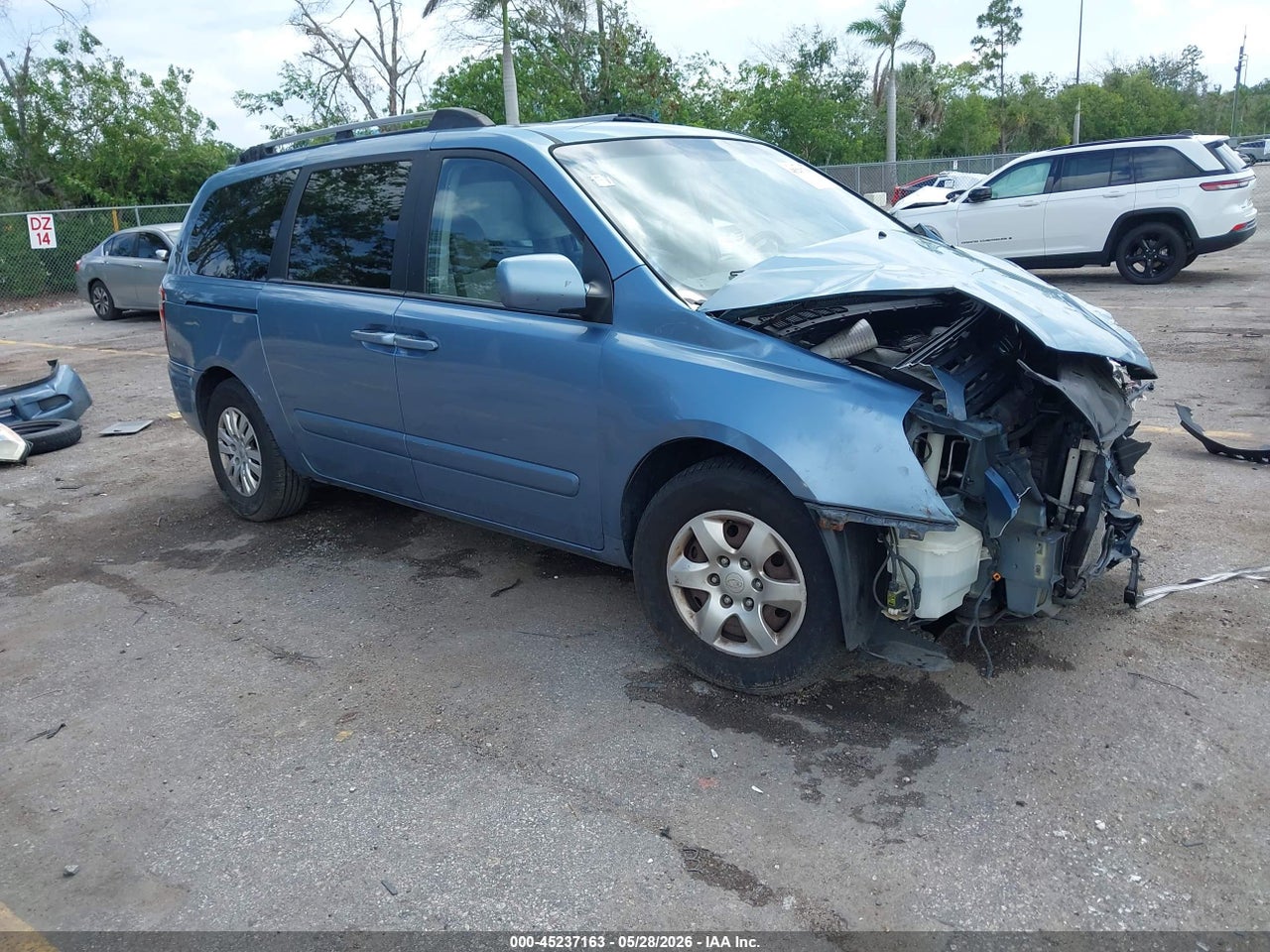 KNDMB233266****** · 2006 KIA SEDONA EX/LX
