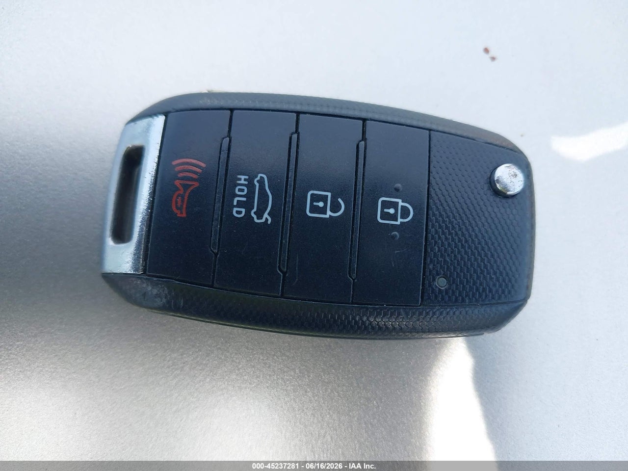 5XXGM4A71EG****** · 2014 KIA OPTIMA LX · 11/11