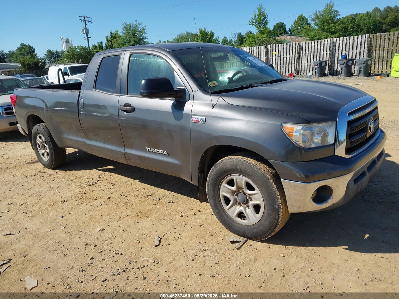 5TFCY5F16DX****** · 2013 TOYOTA TUNDRA GRADE 5.7L V8