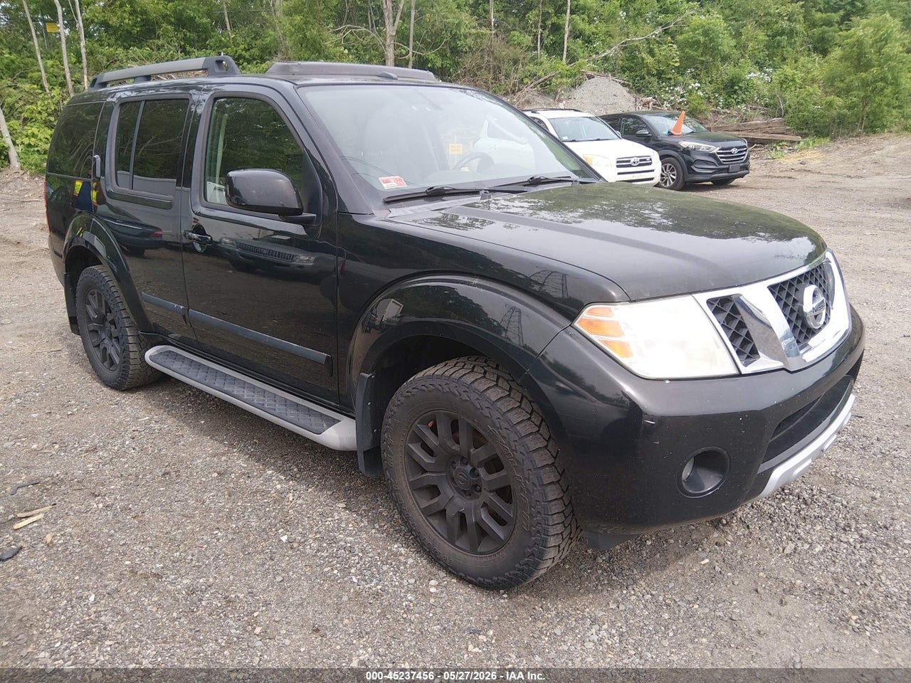 5N1AR1NB0BC****** · 2011 NISSAN PATHFINDER LE