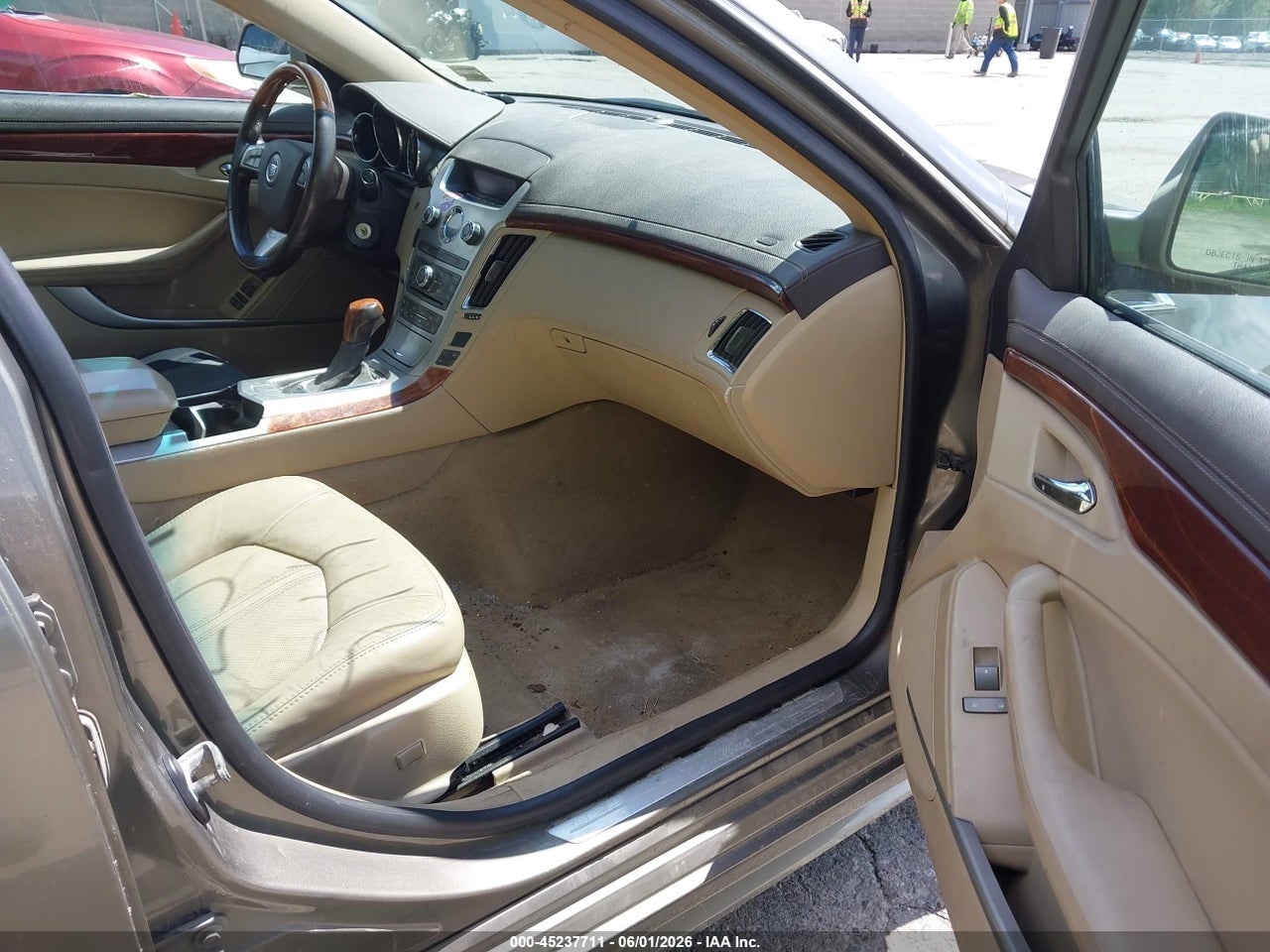 2011 CADILLAC CTS LUXURY · 5/11