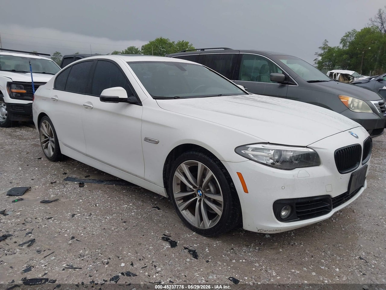 WBA5A5C52GD****** · 2016 BMW 528I