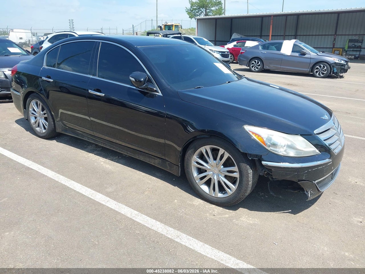 KMHGC4DD6EU****** · 2014 HYUNDAI GENESIS 3.8