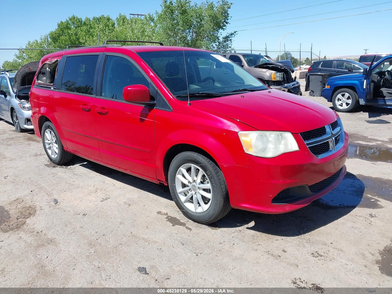 2C4RDGCG0DR****** · 2013 DODGE GRAND CARAVAN SXT
