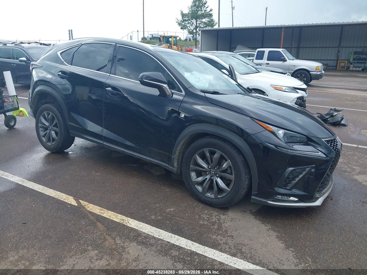 JTJYARBZ4J2****** · 2018 LEXUS NX 300 F SPORT