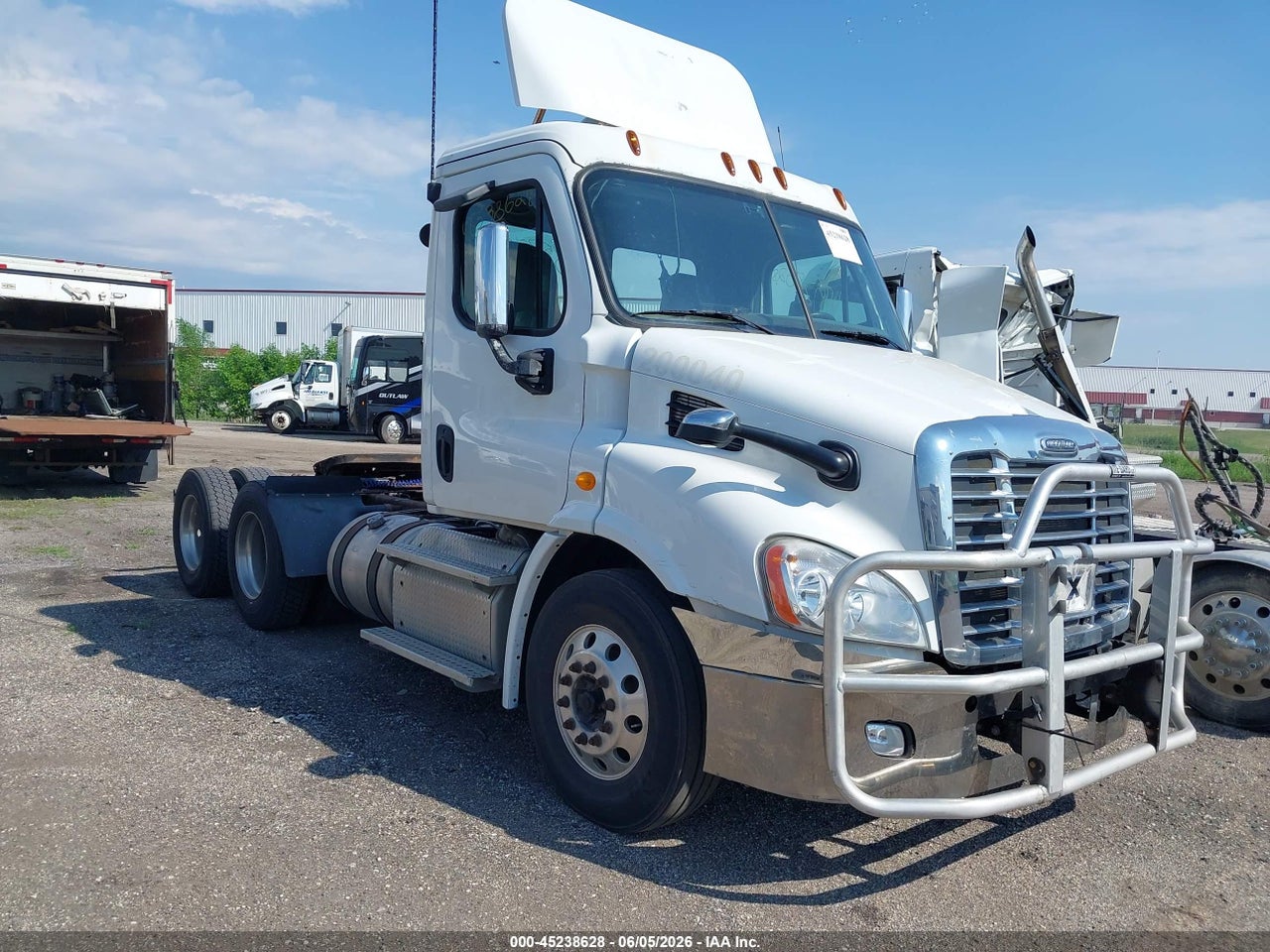 1FUJGBDV0DL****** · 2013 FREIGHTLINER CASCADIA 113