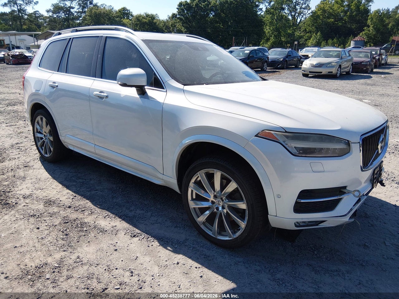 YV4A22PK4H1****** · 2017 VOLVO XC90 T6 MOMENTUM