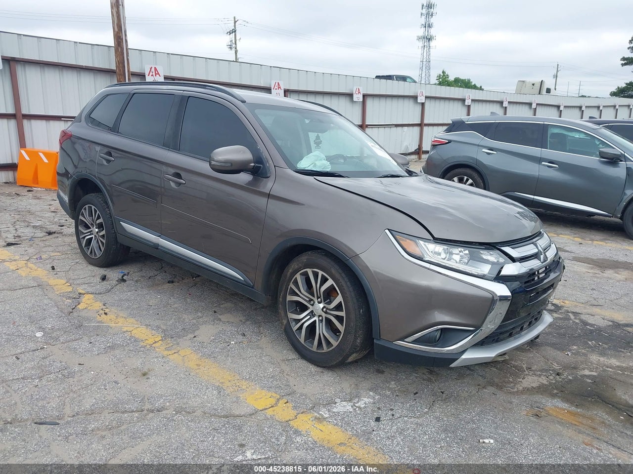 JA4AZ3A39GZ****** · 2016 MITSUBISHI OUTLANDER SEL