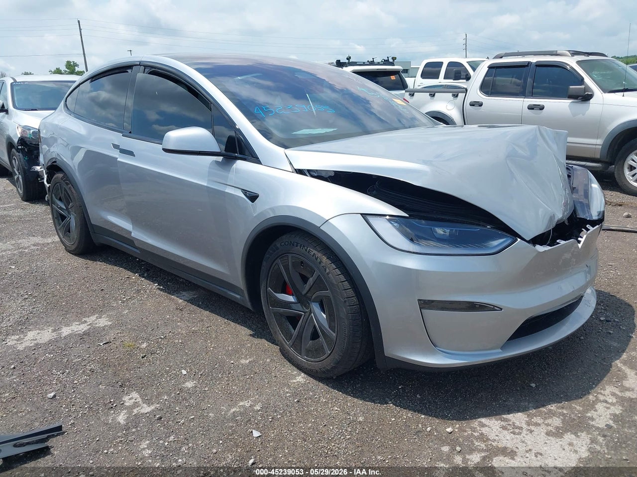 7SAXCBE61TF****** · 2026 TESLA MODEL X PLAID/SIGNATURE SERIES