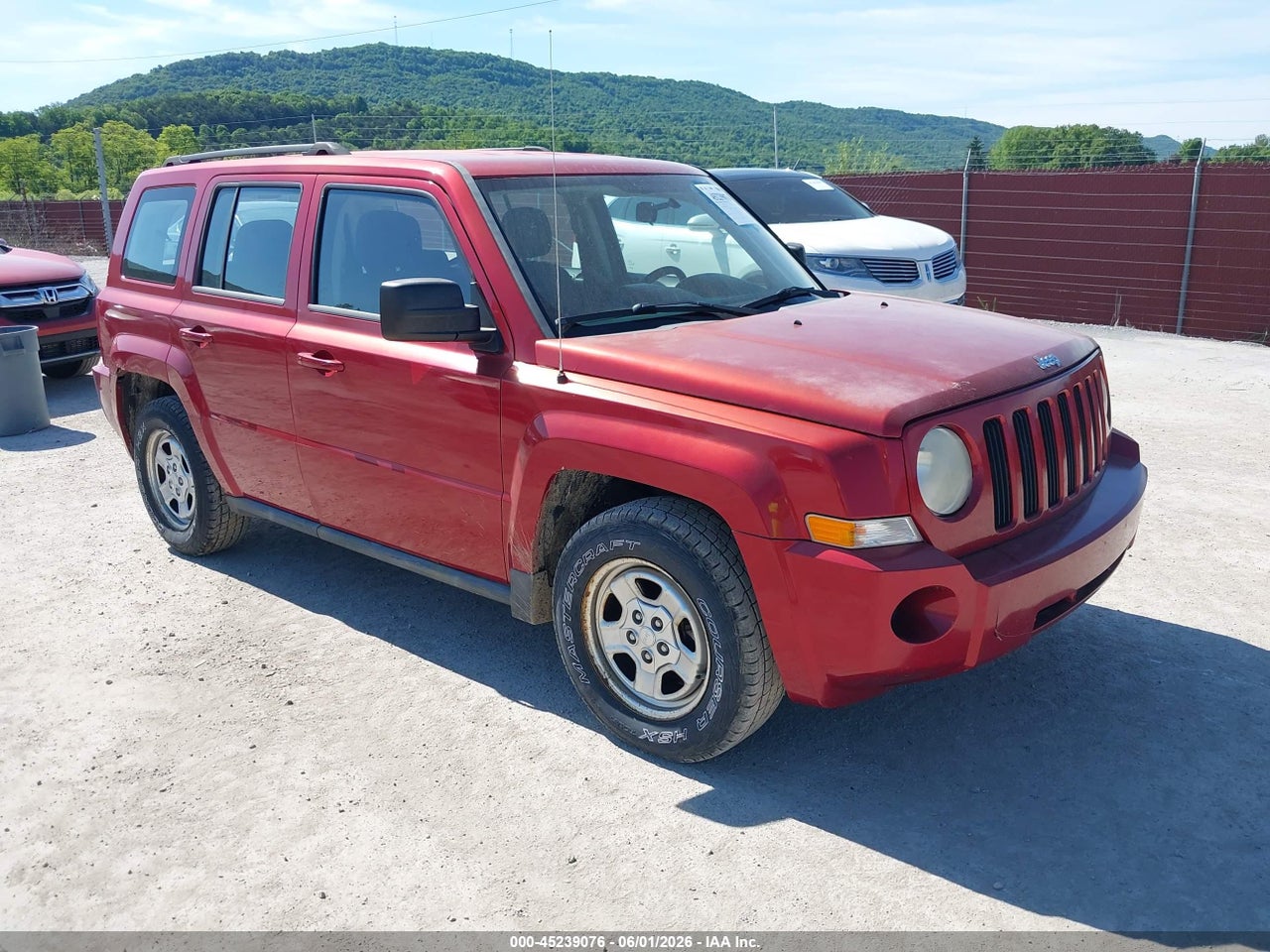 1J4NF2GB8AD****** · 2010 JEEP PATRIOT SPORT