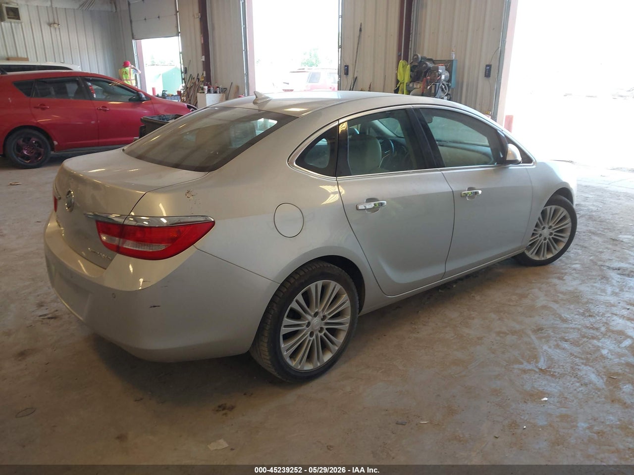 2013 BUICK VERANO CONVENIENCE GROUP · 4/11