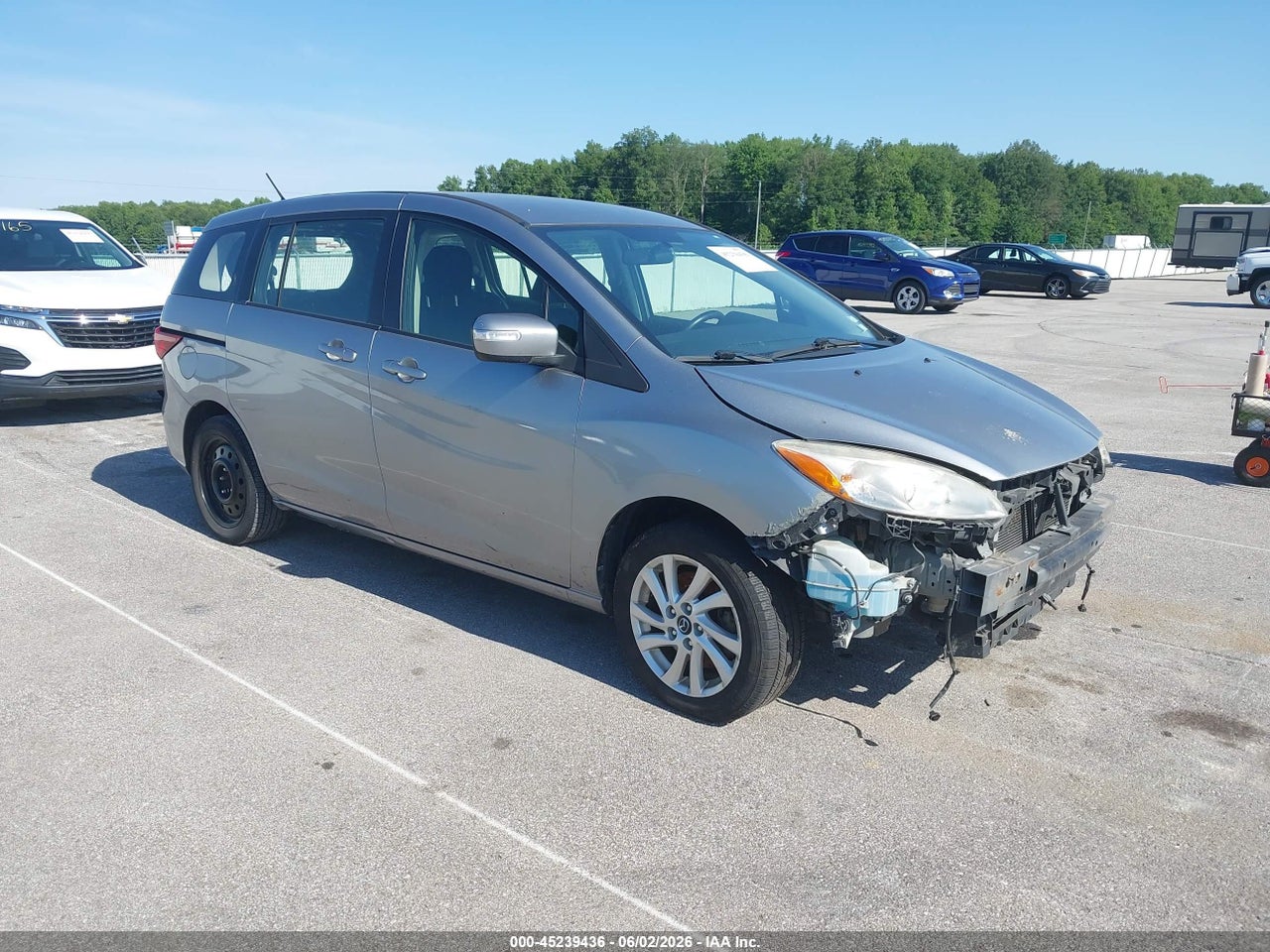 JM1CW2BL8F0****** · 2015 MAZDA MAZDA5 SPORT