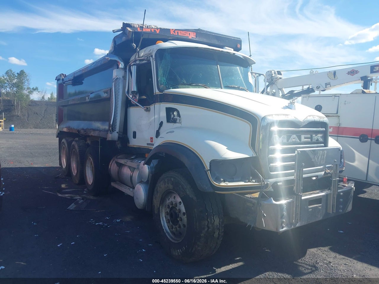 1M2AG11C86M****** · 2006 MACK 700 CV700