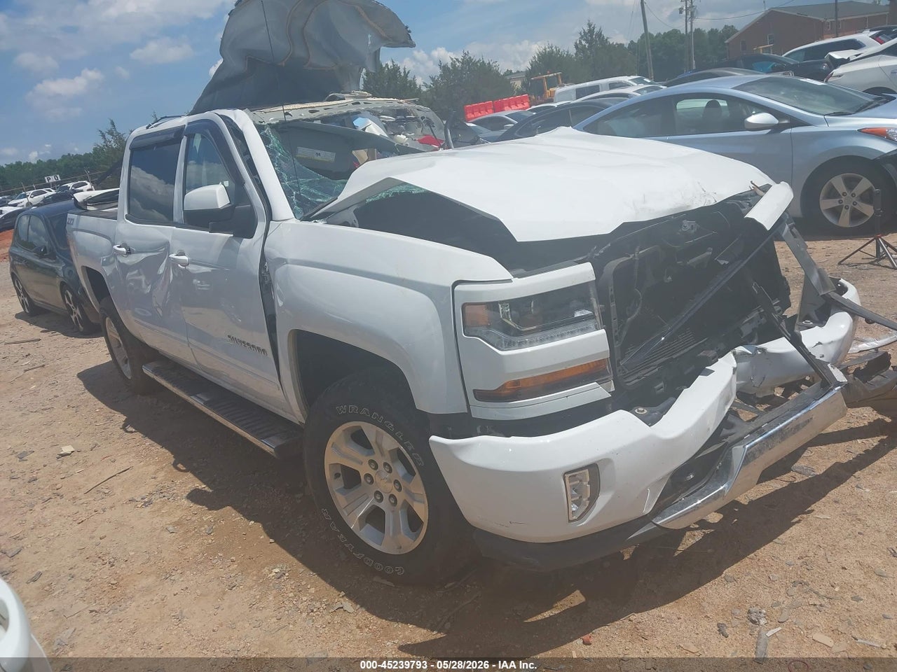 3GCUKREC1GG****** · 2016 CHEVROLET SILVERADO 1500 2LT