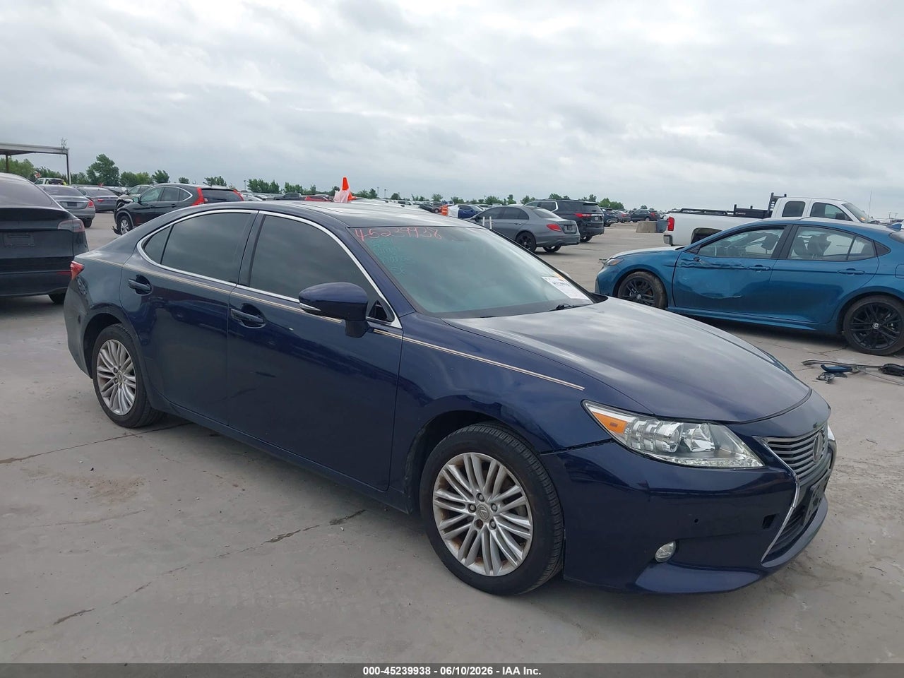 JTHBK1GG1E2****** · 2014 LEXUS ES 350