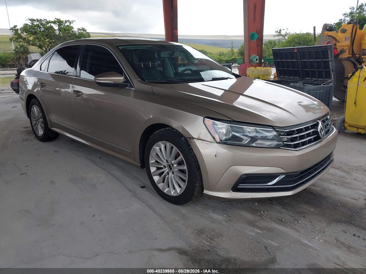 1VWBT7A3XGC****** · 2016 VOLKSWAGEN PASSAT 1.8T SE