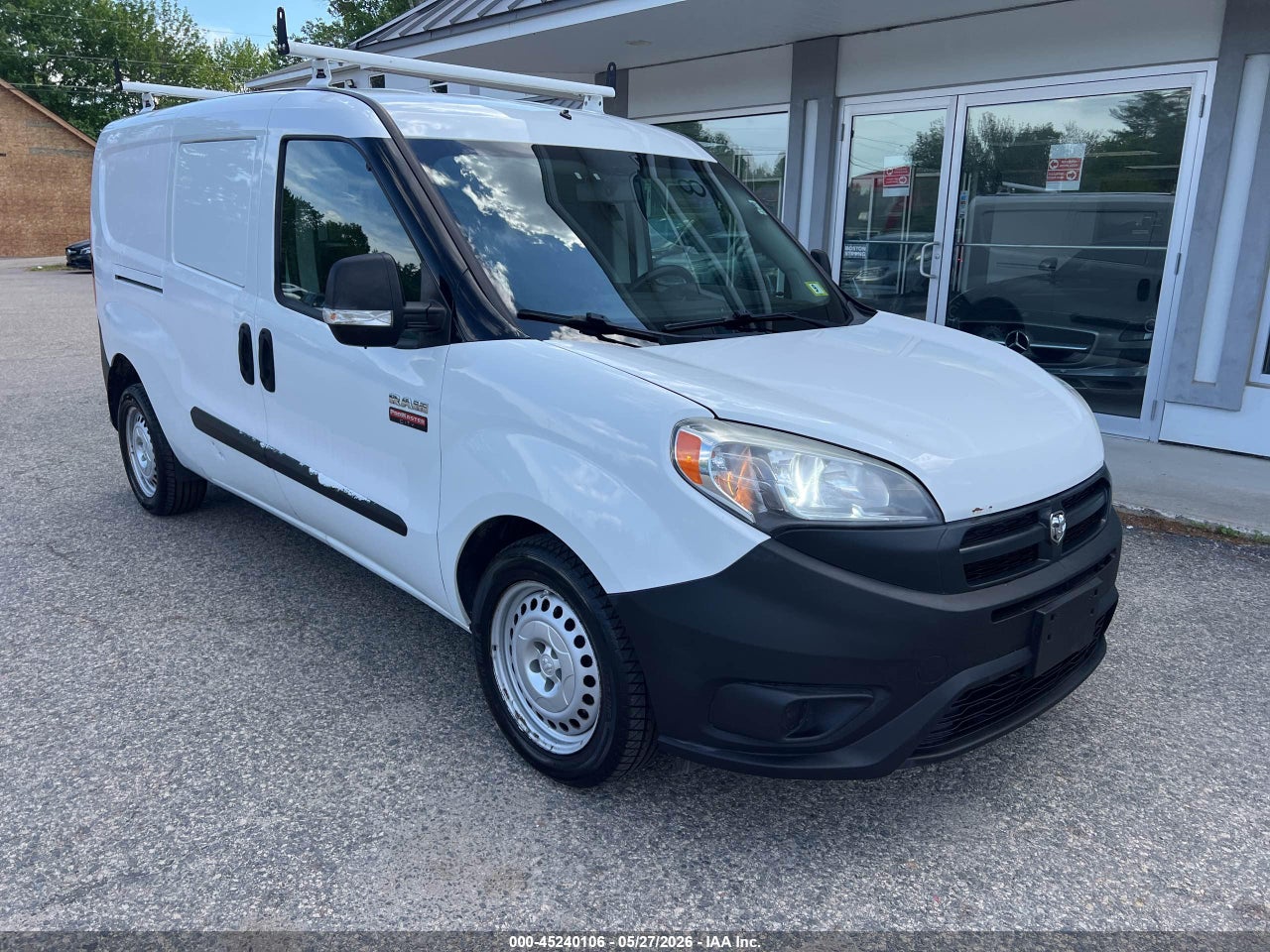 ZFBERFAT2F6****** · 2015 RAM PROMASTER CITY TRADESMAN