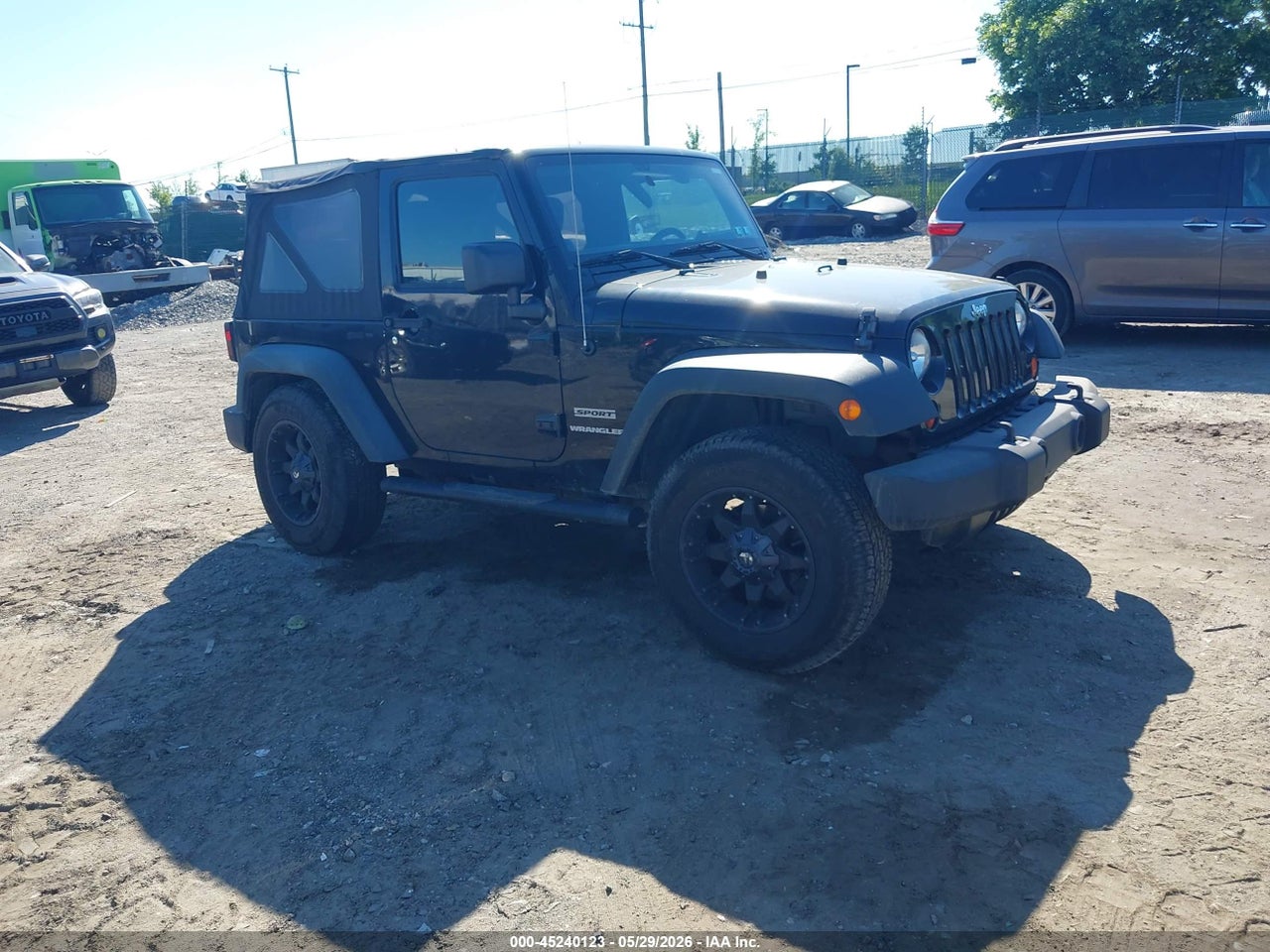 1J4AA2D10BL****** · 2011 JEEP WRANGLER SPORT