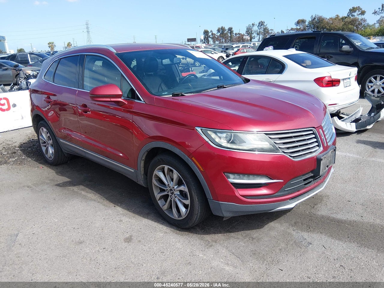 5LMCJ2C91HU****** · 2017 LINCOLN MKC SELECT