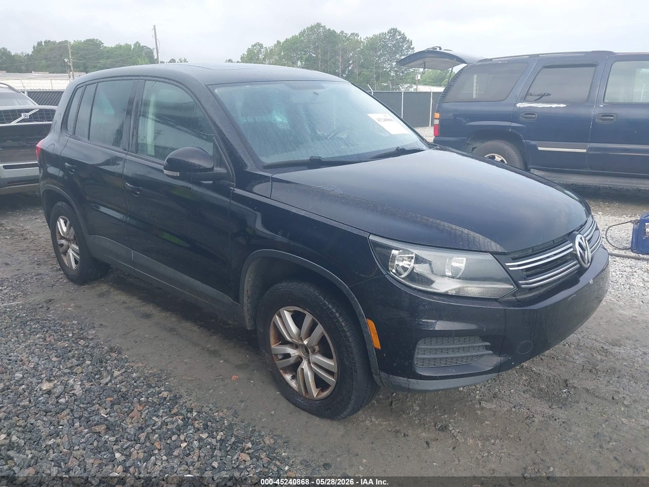 WVGAV3AX9DW****** · 2013 VOLKSWAGEN TIGUAN S