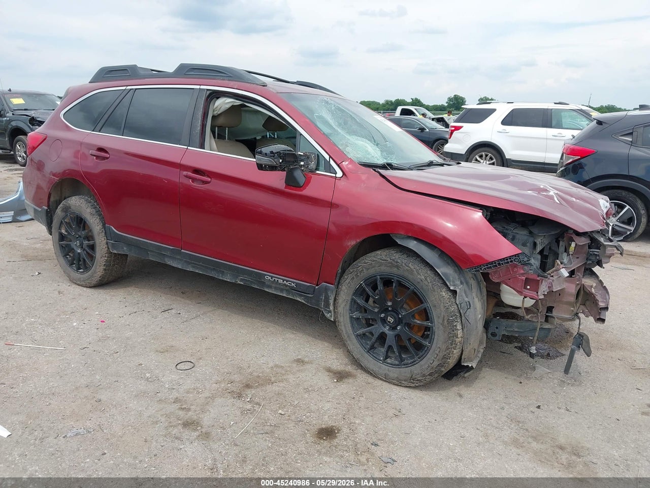 4S4BSENC7H3****** · 2017 SUBARU OUTBACK 3.6R LIMITED