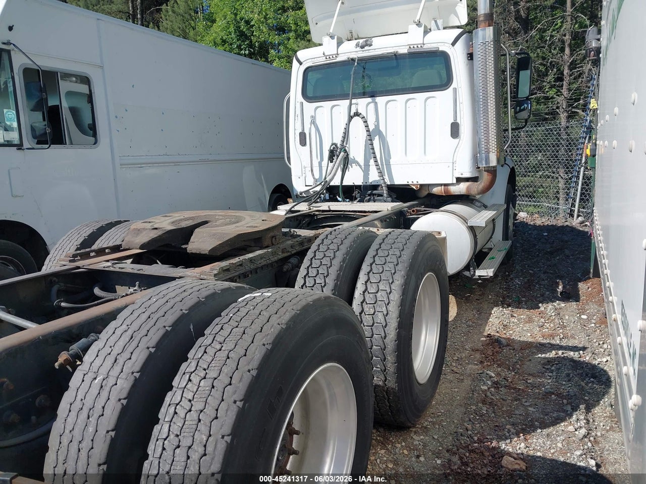 2005 FREIGHTLINER M2 112 MEDIUM DUTY · 4/4