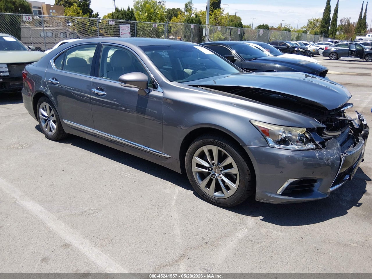 JTHBL5EF2E5****** · 2014 LEXUS LS 460