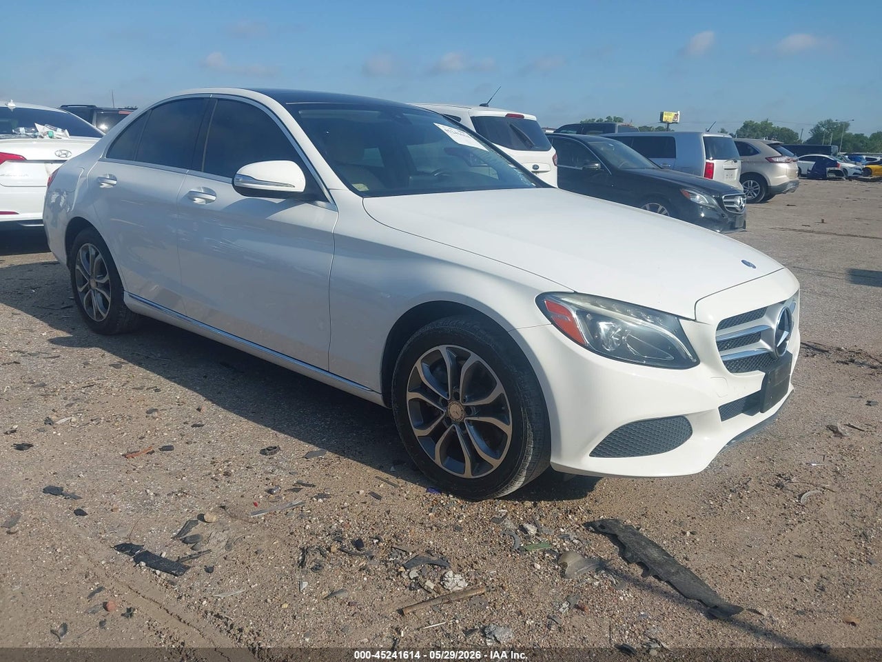 55SWF4KB2FU****** · 2015 MERCEDES-BENZ C 300 4MATIC